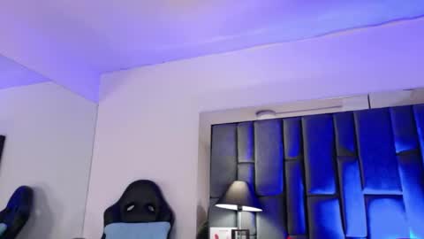 Snapshot of valrery_roussex chatting on May 19, 2026, 7:20 pm Valery online show from May 19, 2026, 7:20 pm