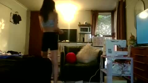 Snapshot of valvettgreen chatting on October 27, 2025, 7:56 am ValvettGreen online show from October 27, 2025, 7:56 am