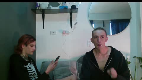 Vamp Noah and Dan online show from January 17, 2025, 8:55 pm