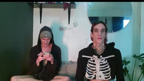 Vamp Noah and Dan online show from January 26, 2025, 9:51 pm