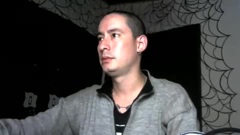 Snapshot of vampireathome chatting on November 25, 2025, 3:17 am vampireathome online show from November 25, 2025, 3:17 am