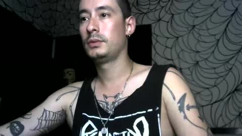 Snapshot of vampireathome chatting on December 21, 2025, 6:42 am vampireathome online show from December 21, 2025, 6:42 am