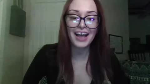 vampirepuppy online show from December 22, 2025, 5:37 am