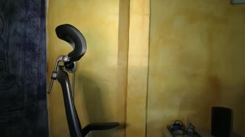 Snapshot of vampwoman chatting on April 19, 2026, 6:35 am vampwoman online show from April 19, 2026, 6:35 am