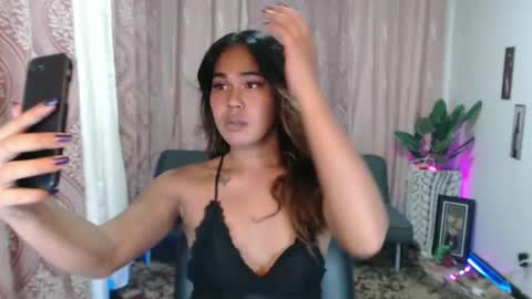 Snapshot of vampy_ebony_laxine chatting on September 22, 2025, 10:17 am vampy_ebony_laxine online show from September 22, 2025, 10:17 am