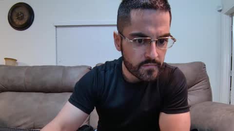 Snapshot of vampz888 chatting on April 26, 2026, 2:42 am HUNG LATINO 888 bigcock fit athletic latino online show from April 26, 2026, 2:42 am