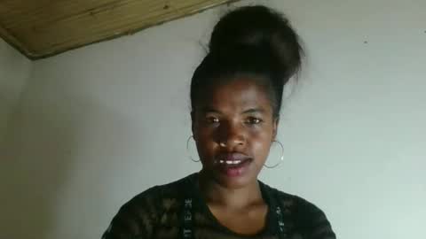 vanafiry online show from March 6, 2026, 9:39 am