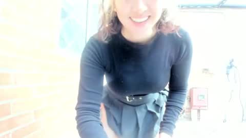 vanessa online show from June 19, 2026, 5:17 pm