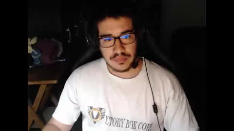 Snapshot of vancoserx111 chatting on January 23, 2025, 11:26 am vancoserx111 online show from January 23, 2025, 11:26 am