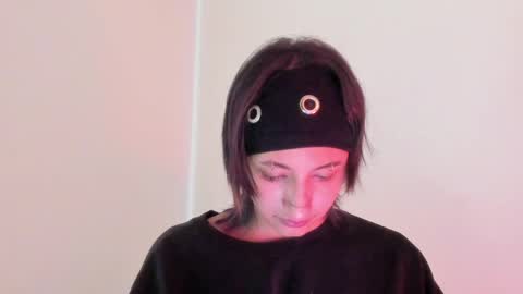 Babi Alu online show from May 11, 2026, 5:43 pm