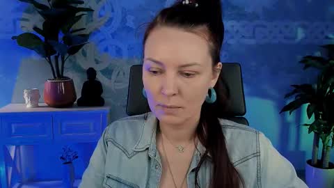 Snapshot of vandarossi chatting on September 22, 2025, 8:16 am Vanda online show from September 22, 2025, 8:16 am