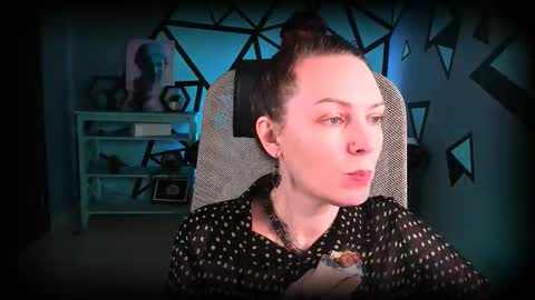 Snapshot of vandarossi chatting on November 8, 2025, 9:53 am Vanda online show from November 8, 2025, 9:53 am