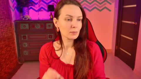 Snapshot of vandarossi chatting on November 21, 2025, 10:03 am Vanda online show from November 21, 2025, 10:03 am