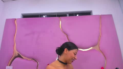 Vane online show from November 19, 2025, 11:27 pm