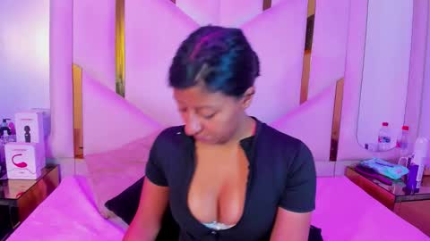 Vane online show from April 28, 2026, 7:19 pm