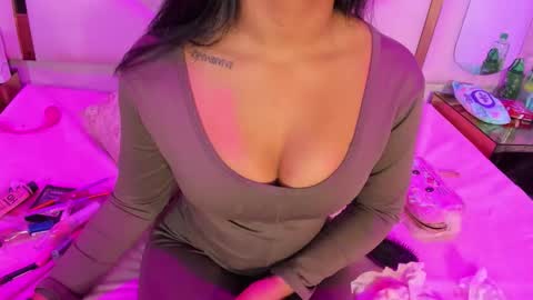 Vane online show from May 5, 2026, 2:58 pm