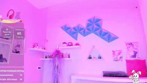 Snapshot of vanelope_evans_ chatting on November 13, 2025, 12:20 am vanelope_evans_ online show from November 13, 2025, 12:20 am