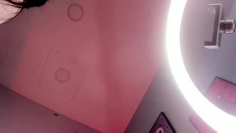 vanelope_evans_ online show from February 3, 2026, 2:22 pm