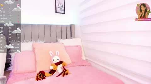 Snapshot of vanesa_moon_ chatting on September 16, 2025, 11:50 pm vanesa_moon_ online show from September 16, 2025, 11:50 pm