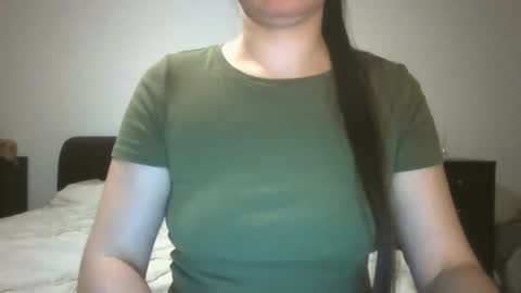 Snapshot of vanesajewel chatting on March 10, 2025, 8:45 pm VanesaJewel online show from March 10, 2025, 8:45 pm