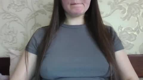 VanesaJewel online show from April 29, 2026, 11:03 am