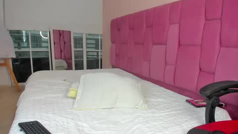 Snapshot of vaness_dior chatting on February 13, 2025, 8:34 pm vaness_dior online show from February 13, 2025, 8:34 pm