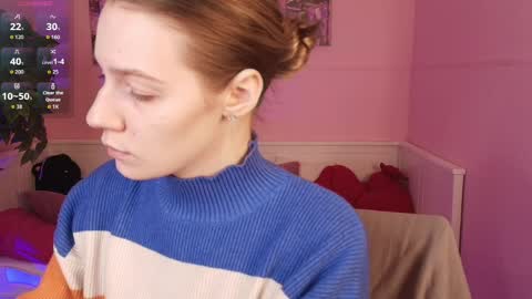 Snapshot of vanessa__lui chatting on April 5, 2026, 11:18 am Vanessa online show from April 5, 2026, 11:18 am