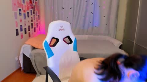 Vanessa online show from December 20, 2024, 3:25 am