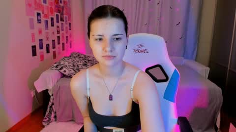 Vanessa online show from January 8, 2025, 9:23 pm