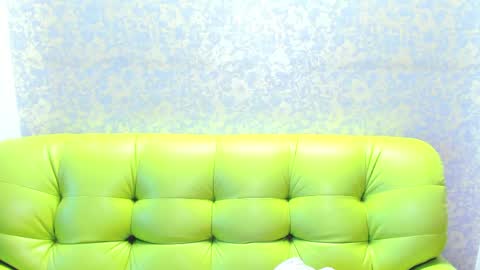 RUSSIAN BARBIE BABE online show from June 5, 2026, 1:01 am