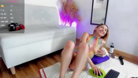 Snapshot of vanessa_gonzaless chatting on February 28, 2025, 7:48 am Vanessa online show from February 28, 2025, 7:48 am