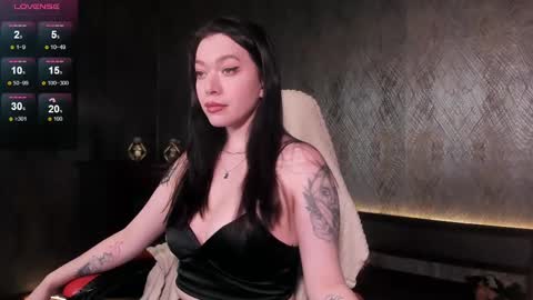 Vanessa online show from December 8, 2024, 9:13 am