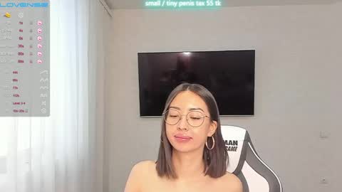 Vanessa online show from December 13, 2024, 5:49 am