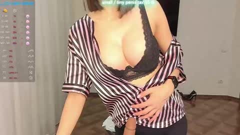 Vanessa online show from December 16, 2024, 2:25 am