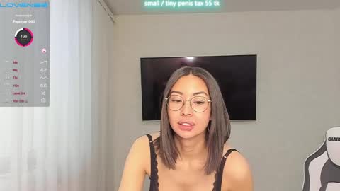 Vanessa online show from January 5, 2025, 6:02 am