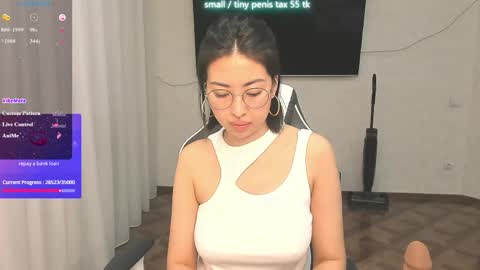 Vanessa online show from April 25, 2026, 4:59 pm