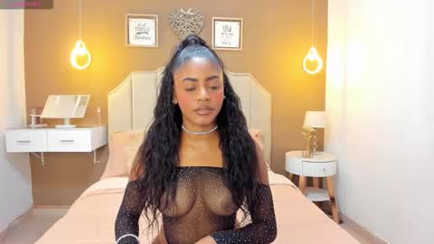 Snapshot of vanessabianchi chatting on October 4, 2025, 6:55 am Vanessa online show from October 4, 2025, 6:55 am