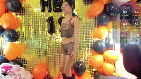 Vanessa online show from June 7, 2026, 7:50 pm