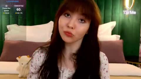 Snapshot of vanessafields chatting on February 25, 2026, 5:22 pm Vanessa online show from February 25, 2026, 5:22 pm