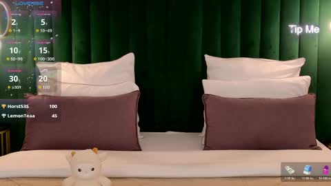 Snapshot of vanessafields chatting on March 19, 2026, 6:12 pm Vanessa online show from March 19, 2026, 6:12 pm