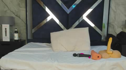 Snapshot of vanessahard_as chatting on February 18, 2026, 8:16 pm Vanessa Hard online show from February 18, 2026, 8:16 pm