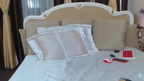 Vanessa online show from December 2, 2024, 9:39 pm