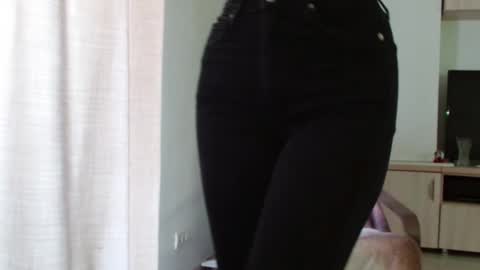 Snapshot of vanessalarahot chatting on February 23, 2025, 8:39 am Vanessa online show from February 23, 2025, 8:39 am