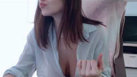 Snapshot of vanessalarahot chatting on March 7, 2025, 11:07 am Vanessa online show from March 7, 2025, 11:07 am