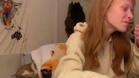 Vanessa  online show from November 3, 2025, 9:10 am