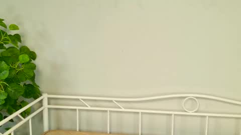 Snapshot of vanessaray__ chatting on October 20, 2025, 1:44 pm Vanessa online show from October 20, 2025, 1:44 pm