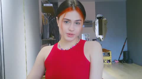 vanessatenderness online show from March 29, 2026, 6:57 am