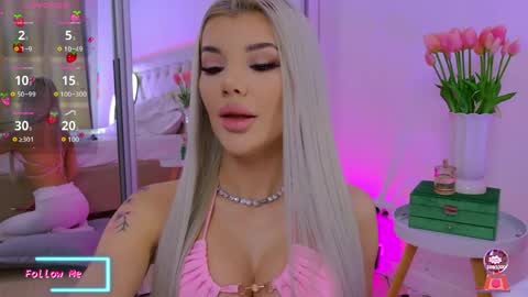 Vanessa online show from April 27, 2026, 1:42 pm