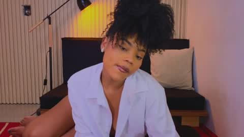 Snapshot of vanestrauss chatting on April 30, 2026, 7:53 pm New account follow me online show from April 30, 2026, 7:53 pm