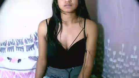 Snapshot of vanih27 chatting on July 24, 2026, 7:34 pm vanih27 online show from July 24, 2026, 7:34 pm